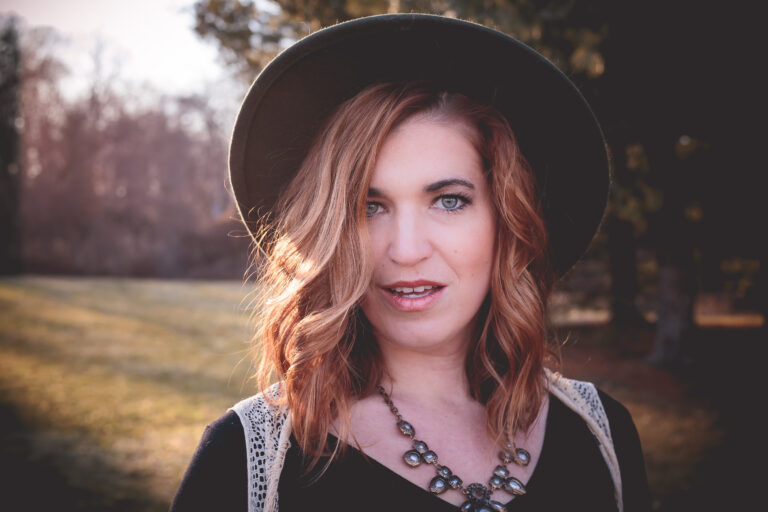 Kate Mills